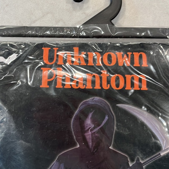 Kids Unknown Phantom Costume (one size) - NWT! - Picture 4 of 5